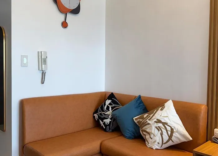 Breathtaking Skyline View At Air Residences Makati Apartment *