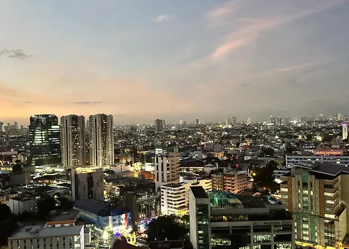 Breathtaking Skyline View At Air Residences Makati *